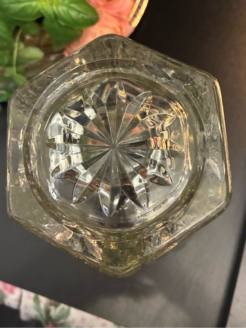 Vintage Anchor Hocking EAPC Large Crystal Cut Glass Vase Cottage Grandmillennial - Picture 6 of 6